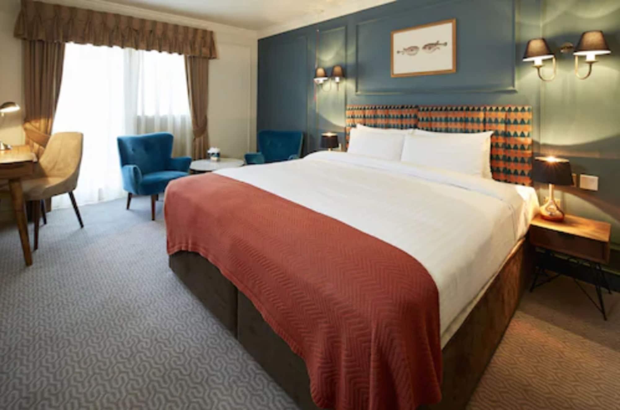 Cromwell Hotel